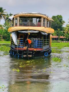 Adavan house boat - Kumarakom - 0