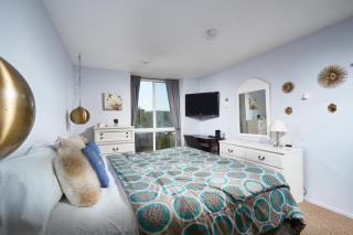 Oceanside Beach Condos - Oceanside - 1