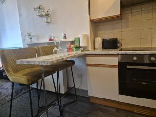 Glams unique one bedroom apartment - Moffat - 2