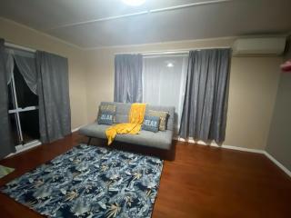 The Cozy Hutt Home Silverstream - Upper Hutt - 6