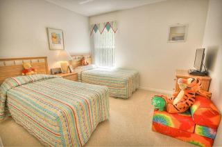 Charming 4-Bedroom Villa with Pool & Spa, Only 15 Minutes from Disney! - 6