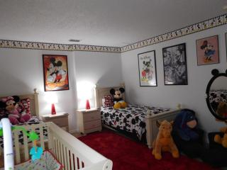 Spacious 6-Bedroom Home in Hampton Lakes – Perfect for Family Getaways! - 9