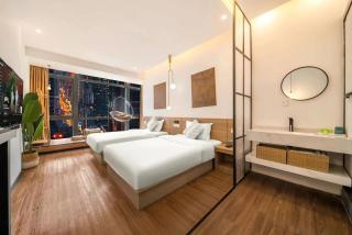 Huayi Boutique Hotel (Chongqing Jiefangbei Pedestrian Street Branch) - Chongqing - 7