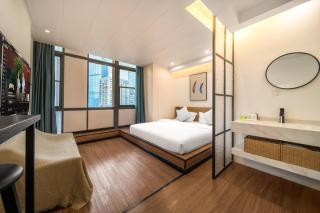 Huayi Boutique Hotel (Chongqing Jiefangbei Pedestrian Street Branch) - Chongqing - 4