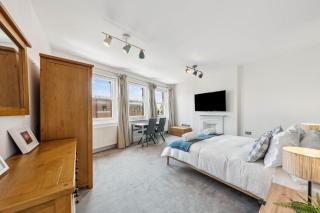 Stunning 3-bedroom apartment in Hampstead by StayStayStay - Londra - 5