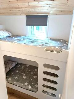 CABIN 8 Pet friendly Family glamping Seaview - Llwyngwril - 5