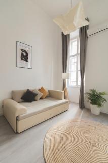 Lovely & Modern Apartment in the Heart of the City - 3