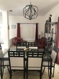 Charming 4-Bedroom Villa with Pool & Spa, Only 15 Minutes from Disney! - 4