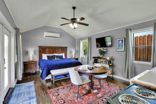 Luxurious & Intimate Cottage in Fred Wine Country! - Fredericksburg - 3
