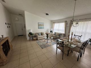 4 Bedroom, 3 Bath Hampton Lakes Home with Private Pool - Near Disney! - 8