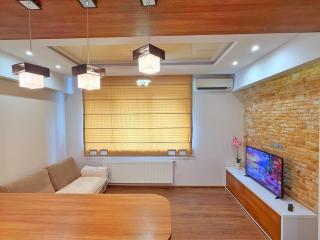 Central Chișinău Apartment - 2 Minutes from Main Square - Chişinău - 7