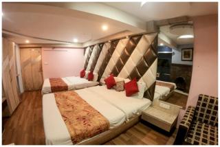 DARJEELING HOTEL BROADWAY ANNECY #Restaurant #Free Wi-fi #Room Service & Prime Location -Best Seller Hotel In Darjeeling - Darjeeling - 1