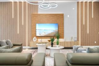 Themed Kids' Rooms, Pool & Game Loft Near Disney - 6