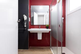 Rentalmar Zahara family suites - Salou - 5