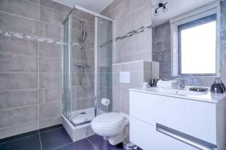 Gorgeous duplex near top attractions - 6