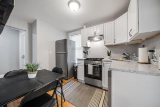 Southie Living by Seaport, Red Line, Beach & Bars - Boston - 3