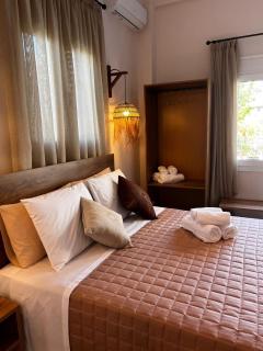 Sea&Salt Luxury Rooms - Nea Kalikratia - 0