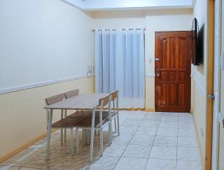RedDoorz at Yssa Ademar near Robinsons Jaro - Iloilo City - 3