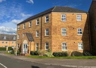 2 bed apartment Moulton Park - Spinney Hill - 9