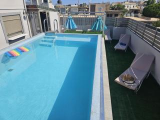Evgenias Luxury Apartment with Rooftop Pool - 6