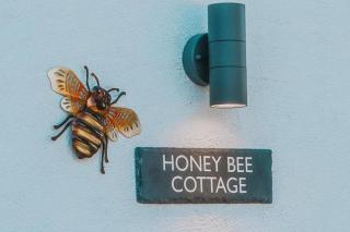 Honey Bee Cottage Tiny House Welshpool - Welshpool - 3