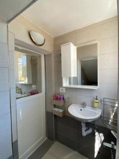 Blue Coast Apartment - Saranda - 8