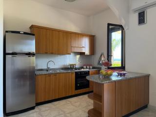 10 min Walk from the Sea with Spectacular Views - 4