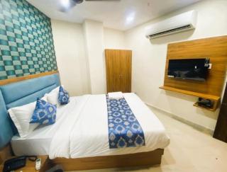 Hotel Surya Villas Ahmedabad - Ahmedabad - 3