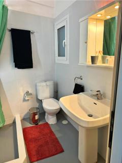 Apartment Next to the Metro 100m - Atene - 4