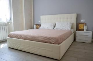 Modern threeroom apartment in front of the hospital,Netflix, Wi-Fi - Brescia - 1