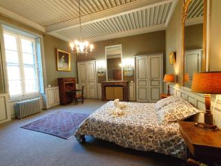 Château Rouge - petit château avec piscine - 8 chambres - Bollène - 8