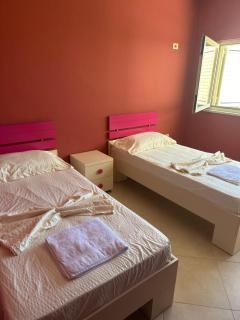 Kuqi holiday house - Golem - 3