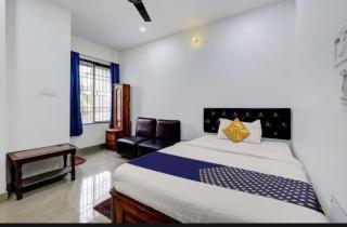Hotel Metro - Guwahati - 7