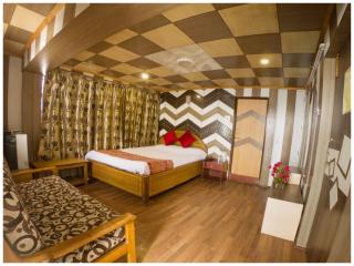 DARJEELING HOTEL BROADWAY ANNECY #Restaurant #Free Wi-fi #Room Service & Prime Location -Best Seller Hotel In Darjeeling - Darjeeling - 8