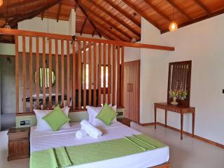River Shades Hotel - Hikkaduwa - 4