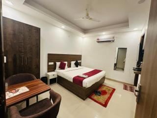 HOTEL Shri Ram PALACE - 2
