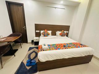 HOTEL Shri Ram PALACE - New Delhi - 1