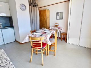 Studio cosy au pied des pistes à Chamrousse, balcon sud, idéal pour 4 personnes - FR-1-340-148 - Chamrousse - 7