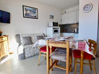 Studio cosy au pied des pistes à Chamrousse, balcon sud, idéal pour 4 personnes - FR-1-340-148 - Chamrousse - 4