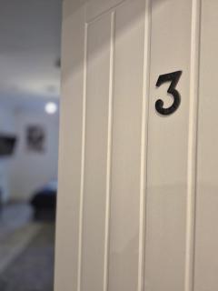 Executive Studio - Relax in Style & Comfort - Derby - 5