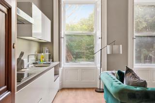 The Bridgeton in Wakefield Apartment - Parking - Wakefield - 6