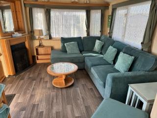 Family 3 Bedroom van linen included Pets go Free - Heacham - 6