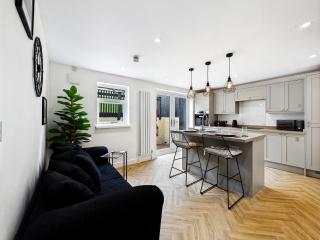 Norman House at JP Residences - Morriston - 3