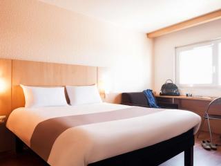 ibis Bordeaux Lac - 2