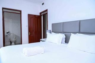 Sofitel Executive 4 bedrooms all ensuite own compound - Kisumu - 3