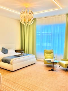 Best Place Holiday Home Free Parking 3 - Ajman - 9