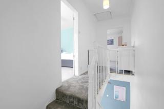 The Charming 3 Bedroom House at Blakes Cottages - Reading - 6