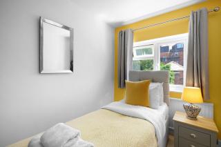 The Charming 3 Bedroom House at Blakes Cottages - Reading - 5