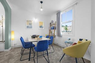 The Charming 3 Bedroom House at Blakes Cottages - Reading - 7