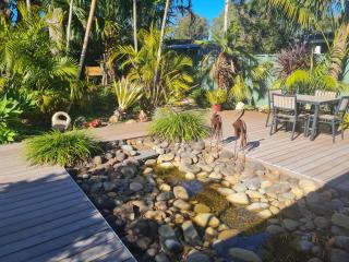 Tranquility Near The Lake - Summerland Point - 8